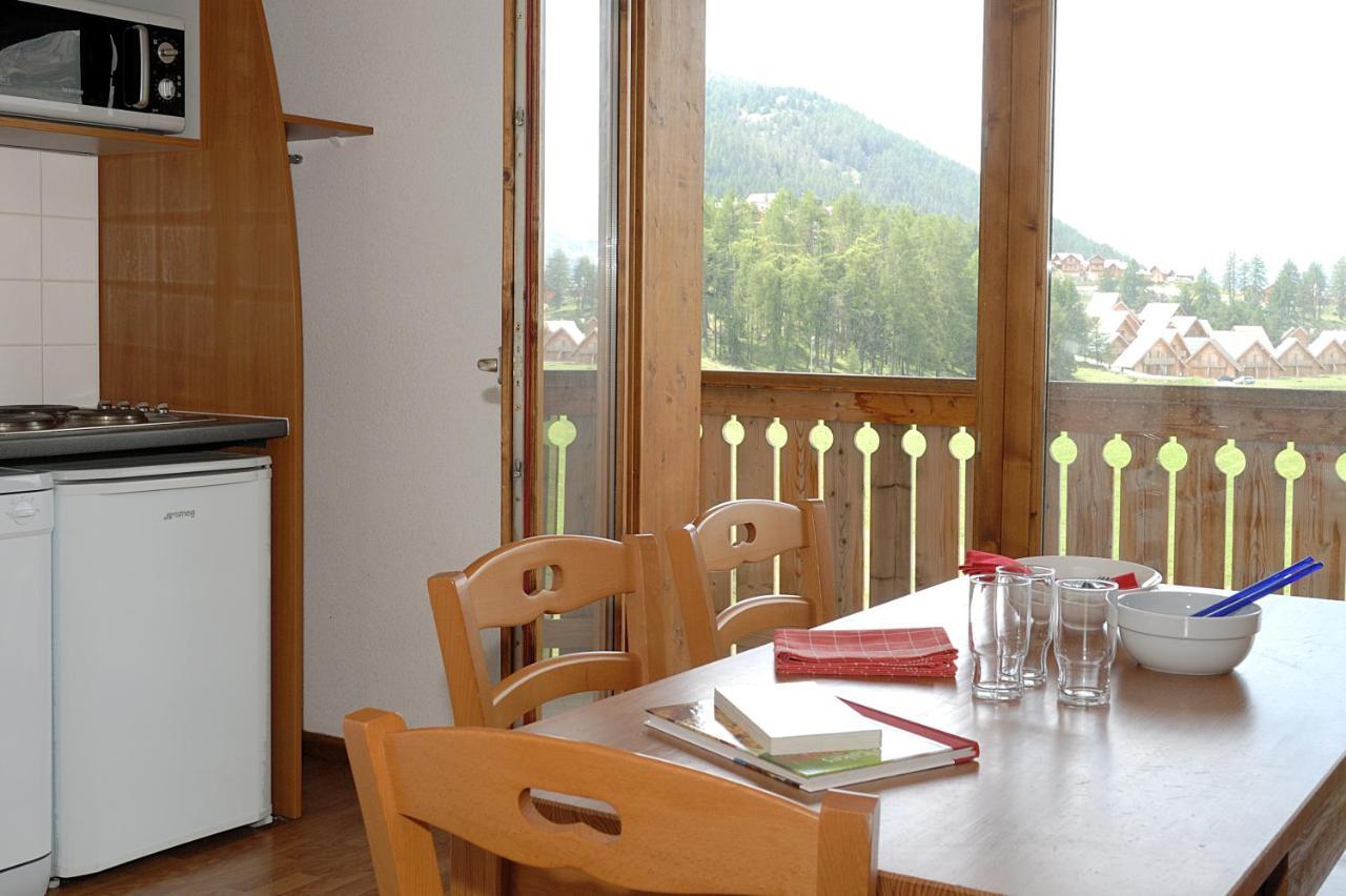 Madame Vacances Residence La Crete Du Berger Agnieres en Devoluy Bilik gambar